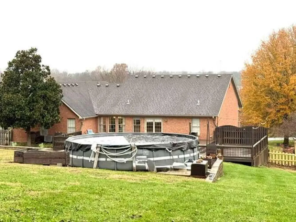 131 Creekside Drive Danville KY 40422