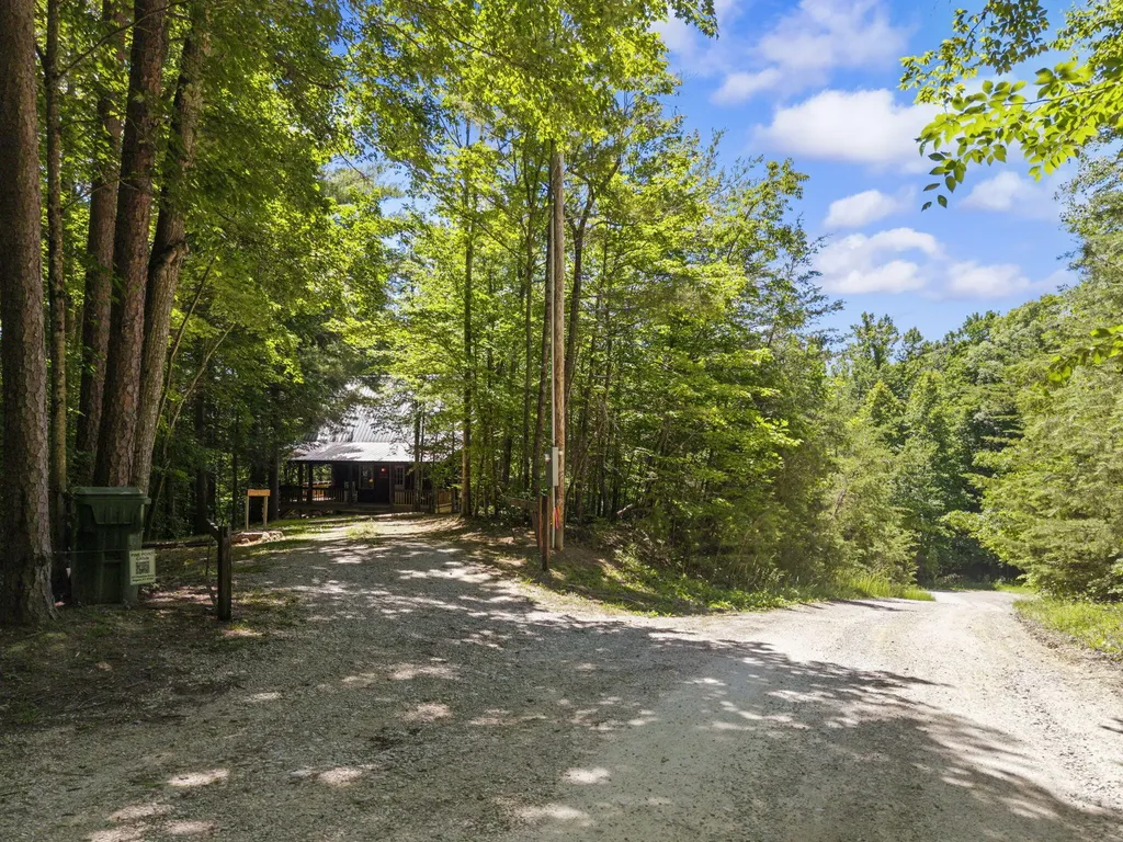 611 Paradise Drive Rogers KY 41365