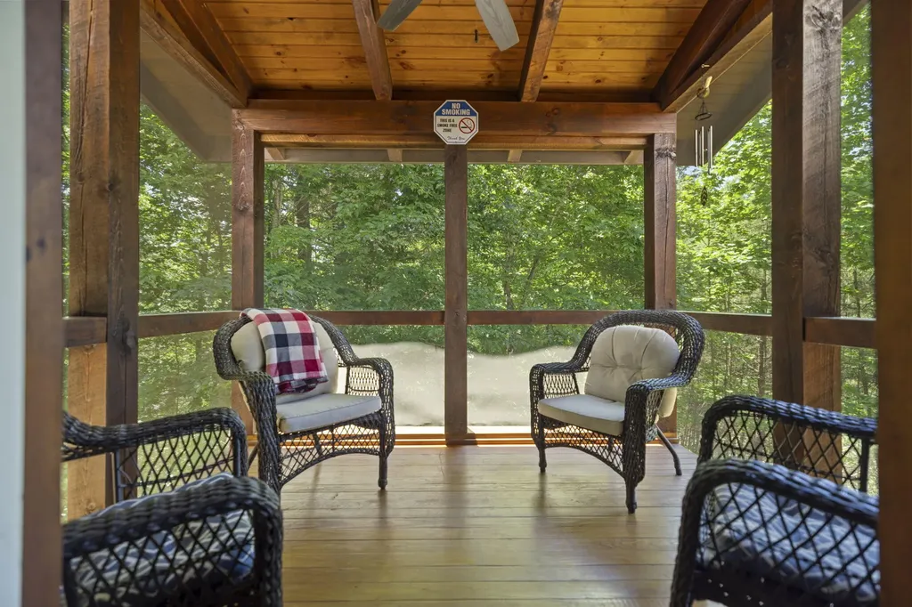 611 Paradise Drive Rogers KY 41365