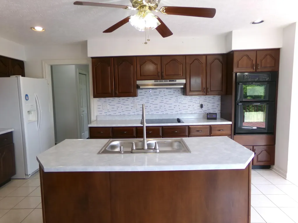 3884 Stepstone Road Owingsville KY 40360
