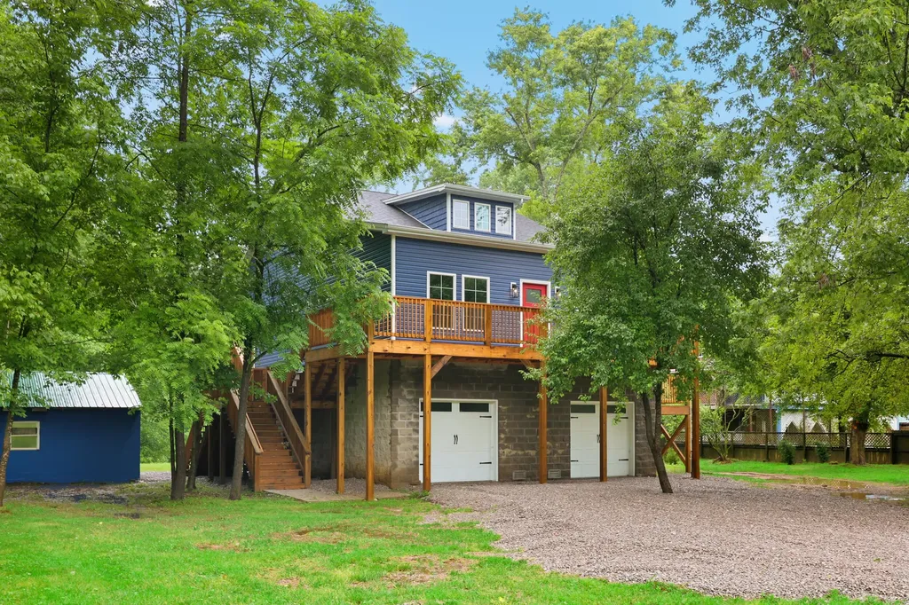 1380 Shore Acres Road Frankfort KY 40601