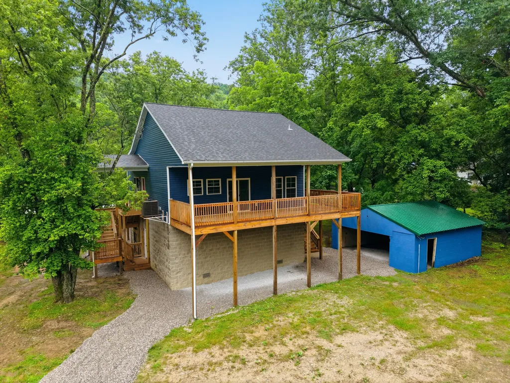 1380 Shore Acres Road Frankfort KY 40601