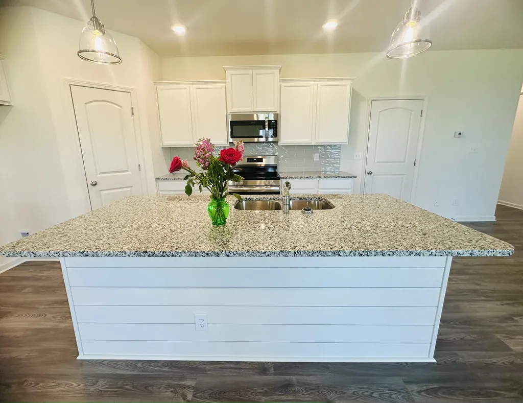 2380 Geranium Lane Lexington KY 40511