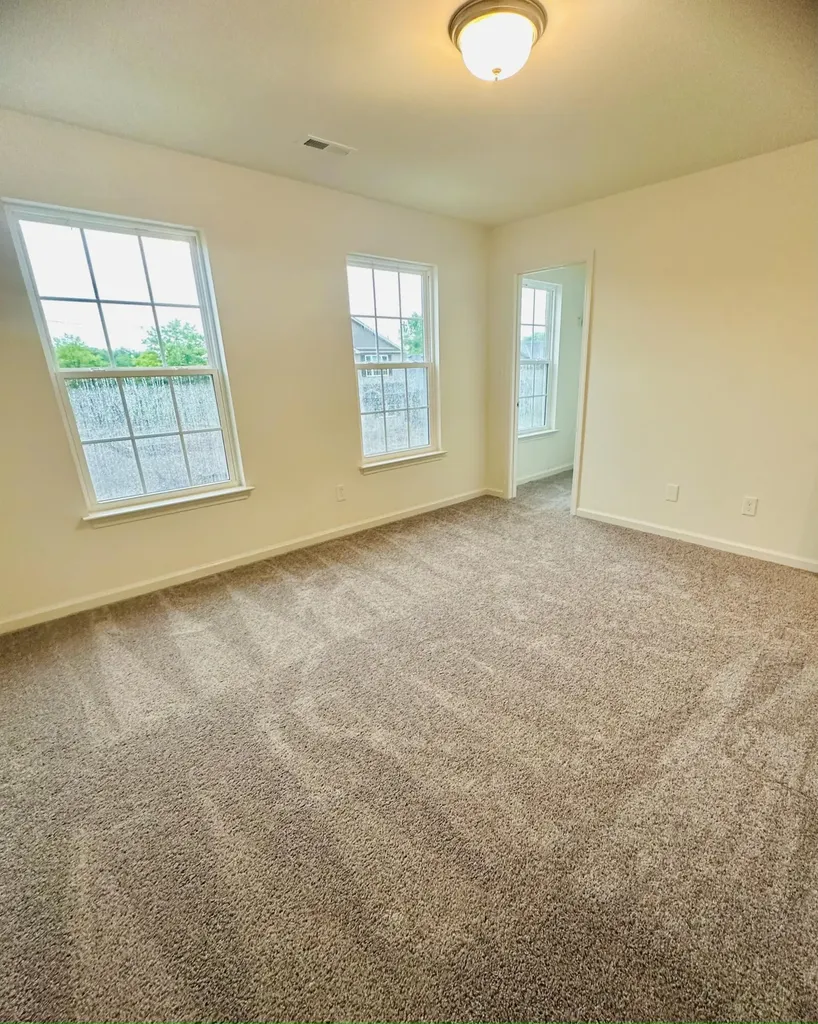 2380 Geranium Lane Lexington KY 40511