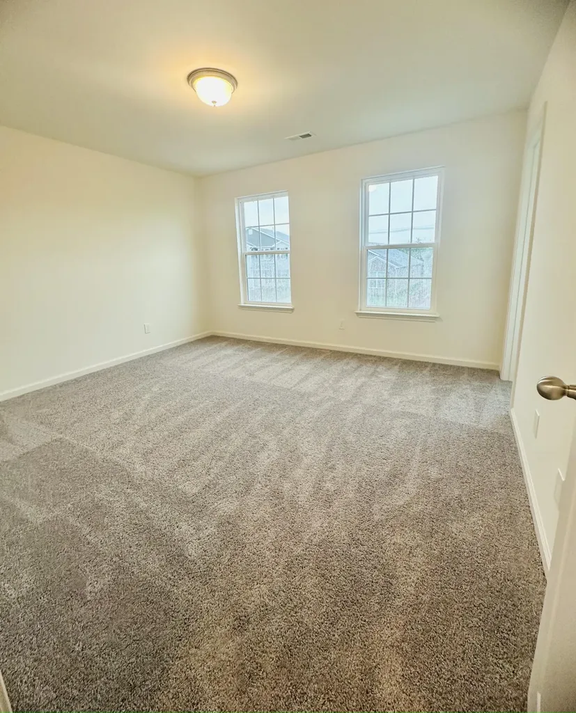 2380 Geranium Lane Lexington KY 40511