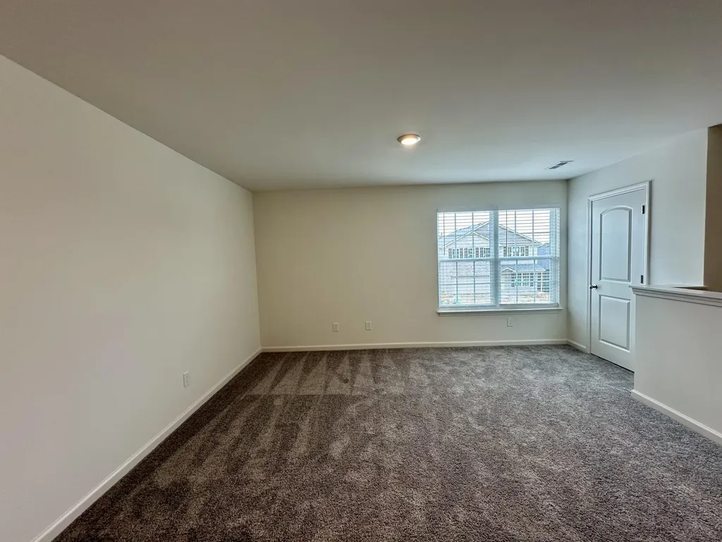 2380 Geranium Lane Lexington KY 40511