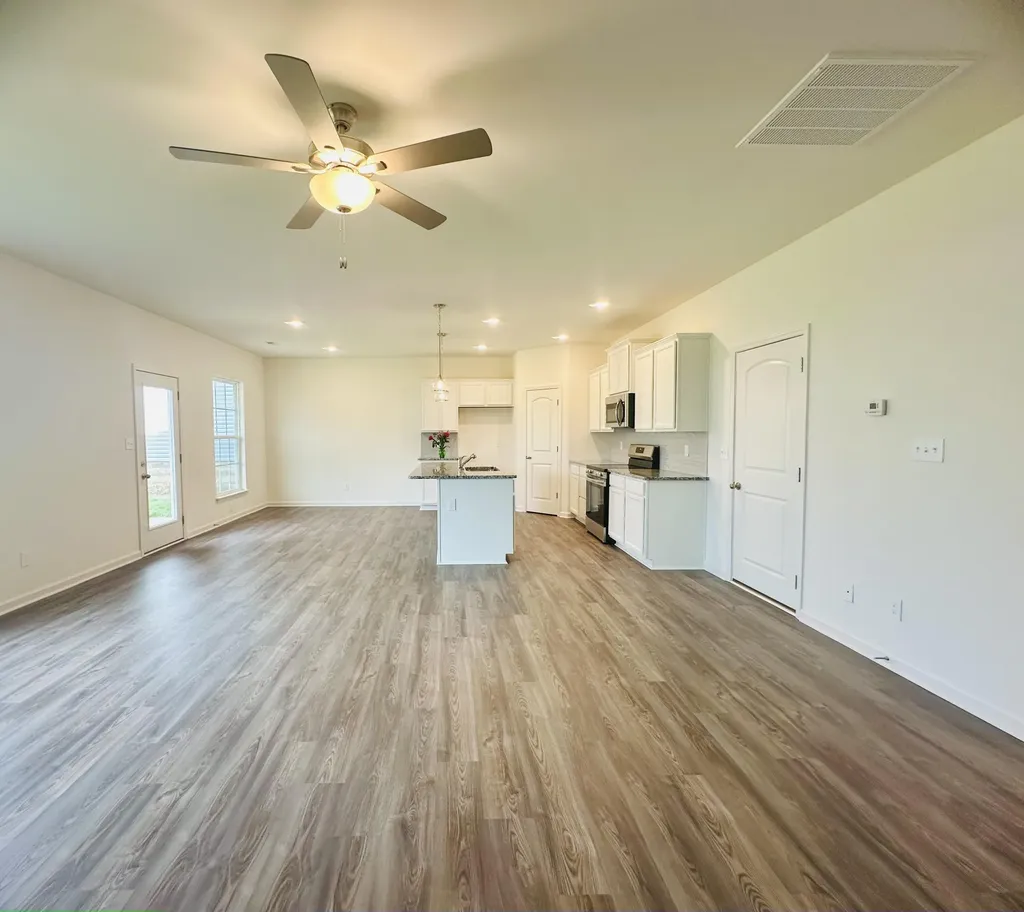 2380 Geranium Lane Lexington KY 40511