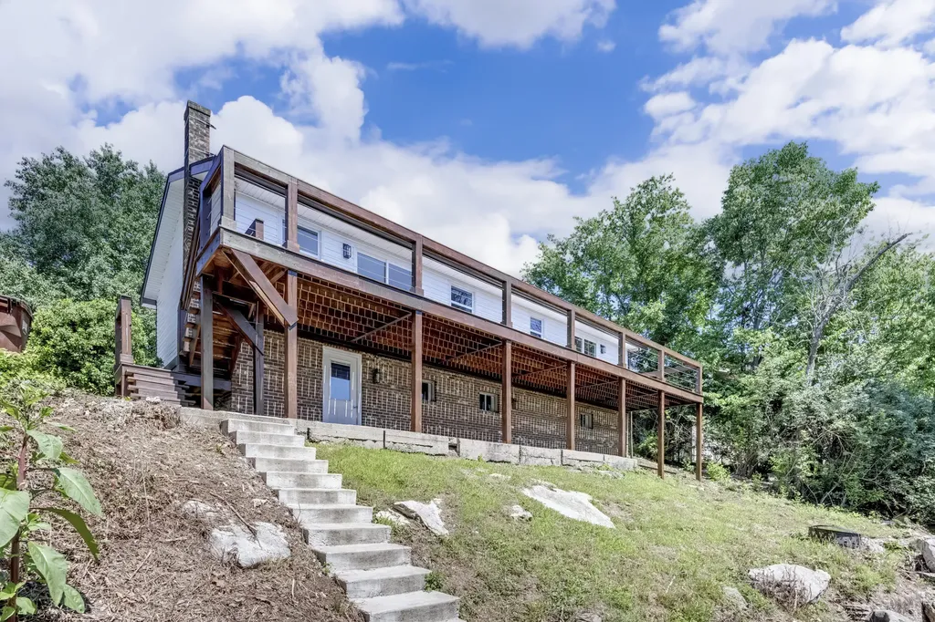 3075 Waterworks Road Danville KY 40422