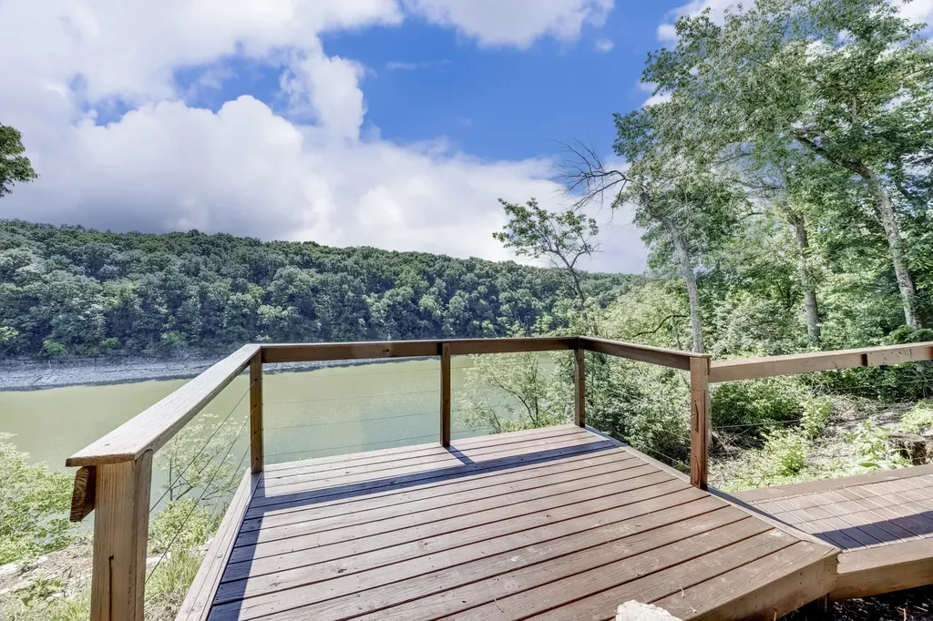 3075 Waterworks Road Danville KY 40422