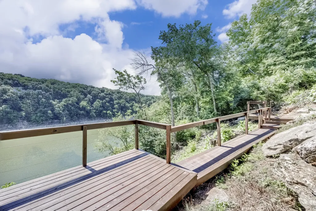 3075 Waterworks Road Danville KY 40422