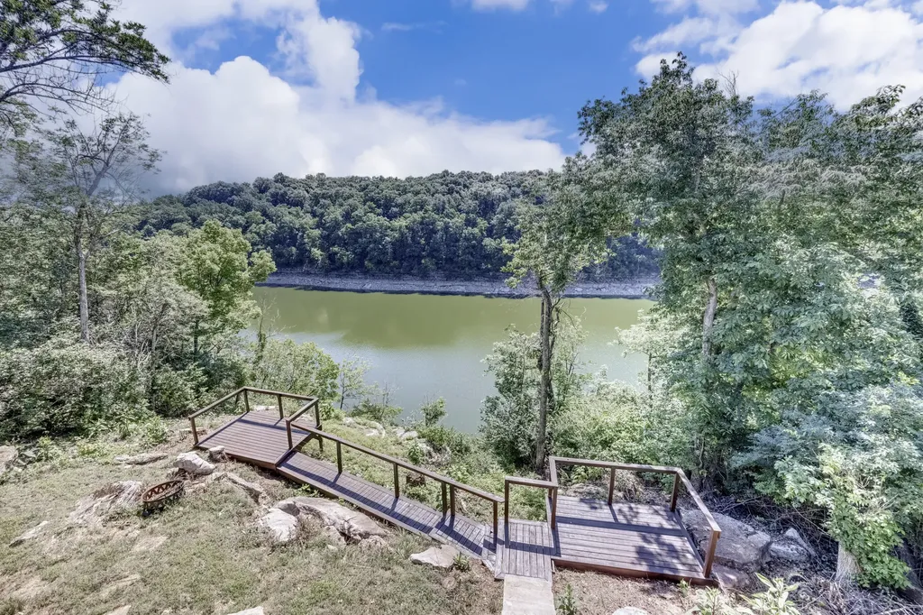3075 Waterworks Road Danville KY 40422