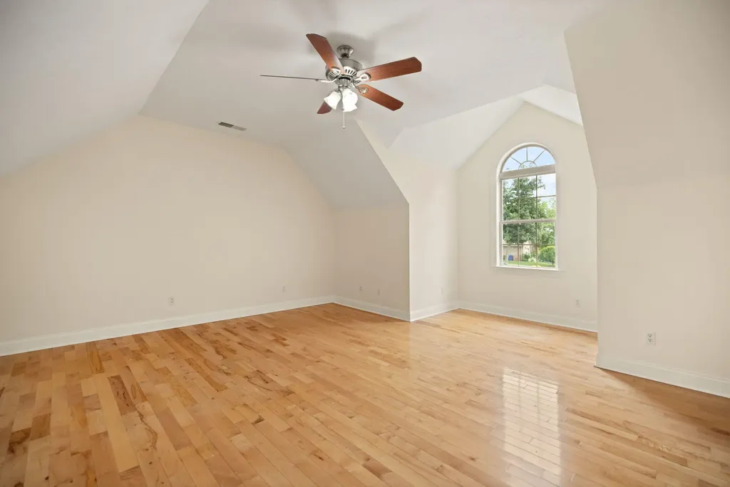 810 Pau Ferro Court Berea KY 40403