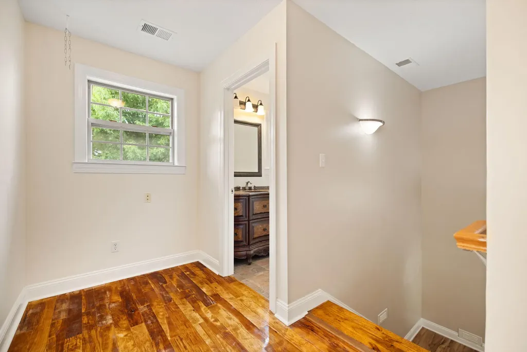 810 Pau Ferro Court Berea KY 40403