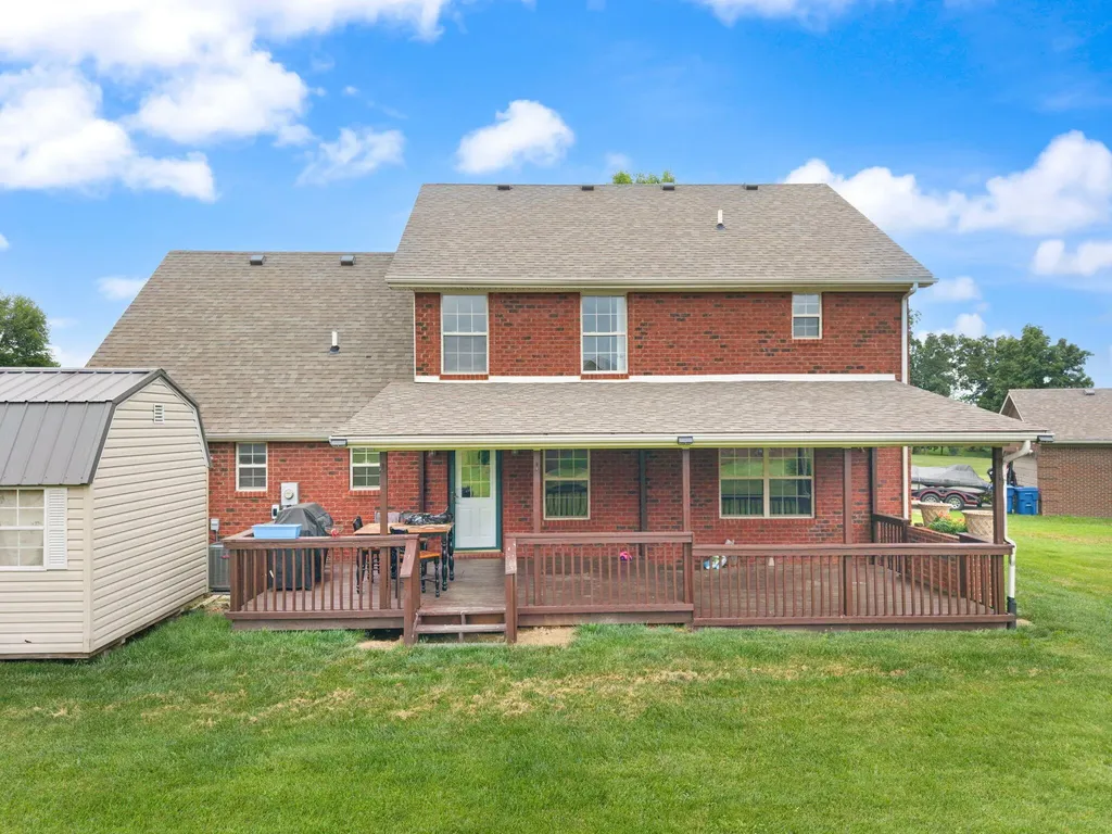 810 Pau Ferro Court Berea KY 40403