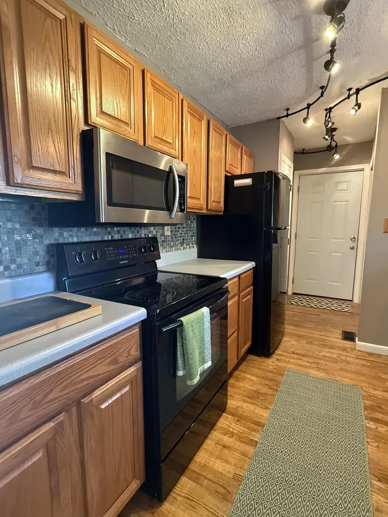 262 Mt. Pleasant Road Louisa KY 41230