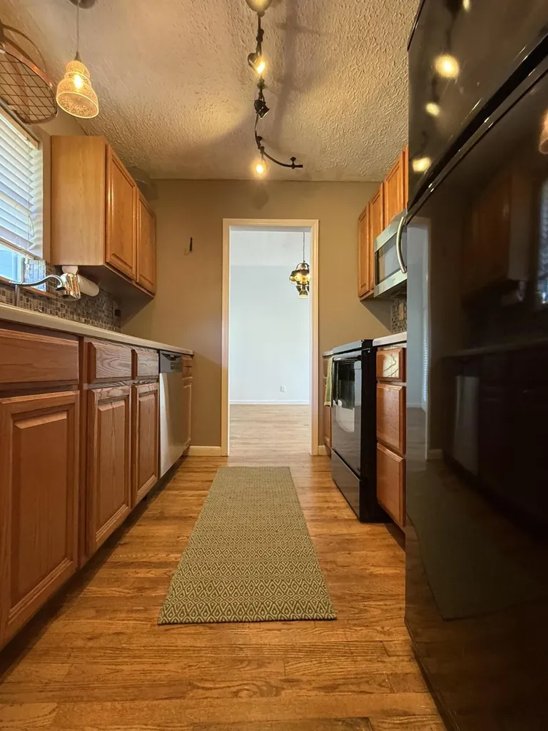 262 Mt. Pleasant Road Louisa KY 41230