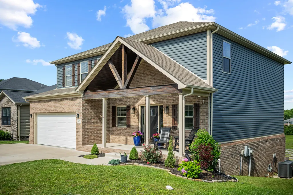 957 Auckland Avenue Richmond KY 40475