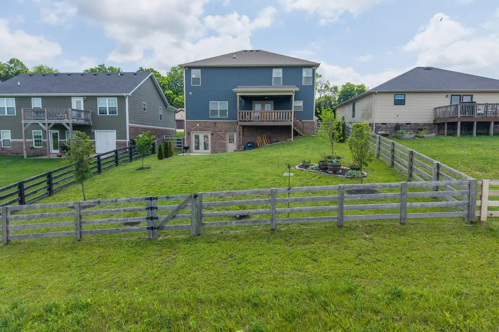 957 Auckland Avenue Richmond KY 40475