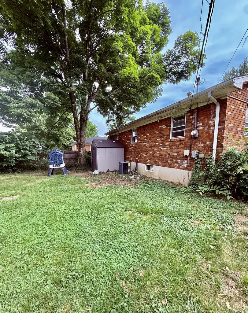 740 Blackburn Avenue Frankfort KY 40601