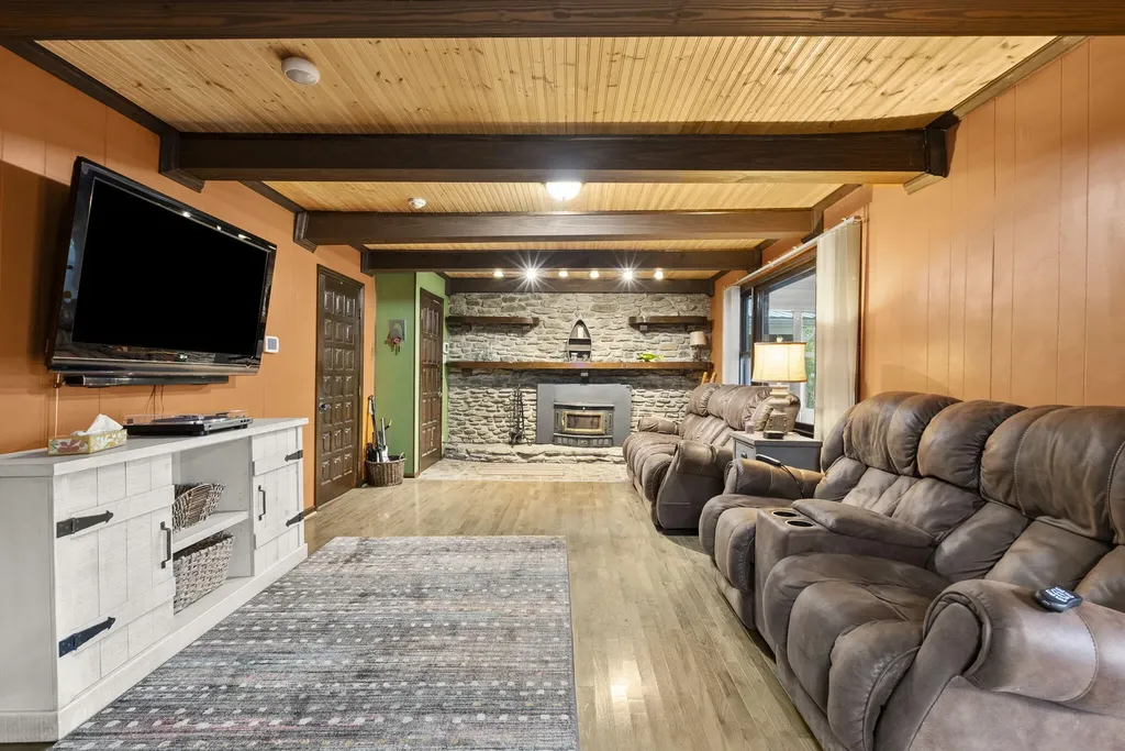 708 Bryants Camp Road Lancaster KY 40444