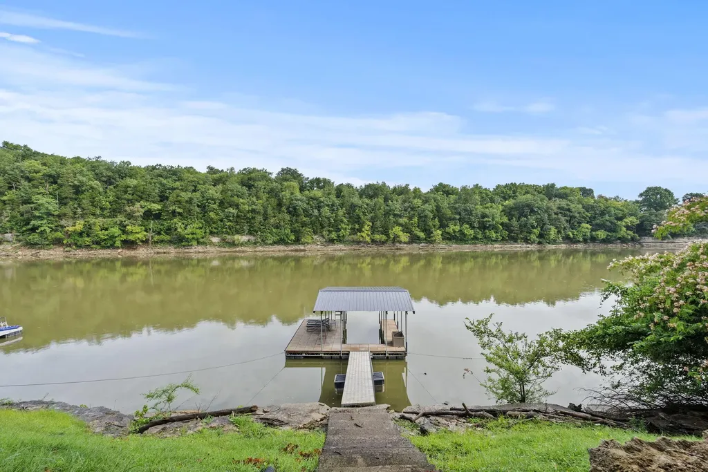 708 Bryants Camp Road Lancaster KY 40444