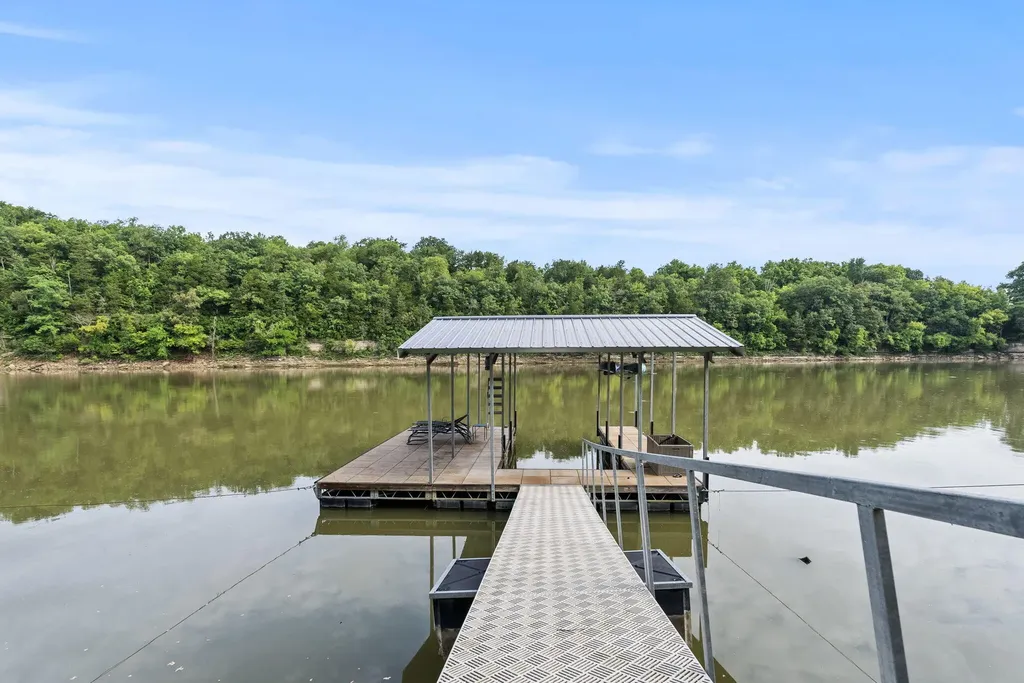 708 Bryants Camp Road Lancaster KY 40444