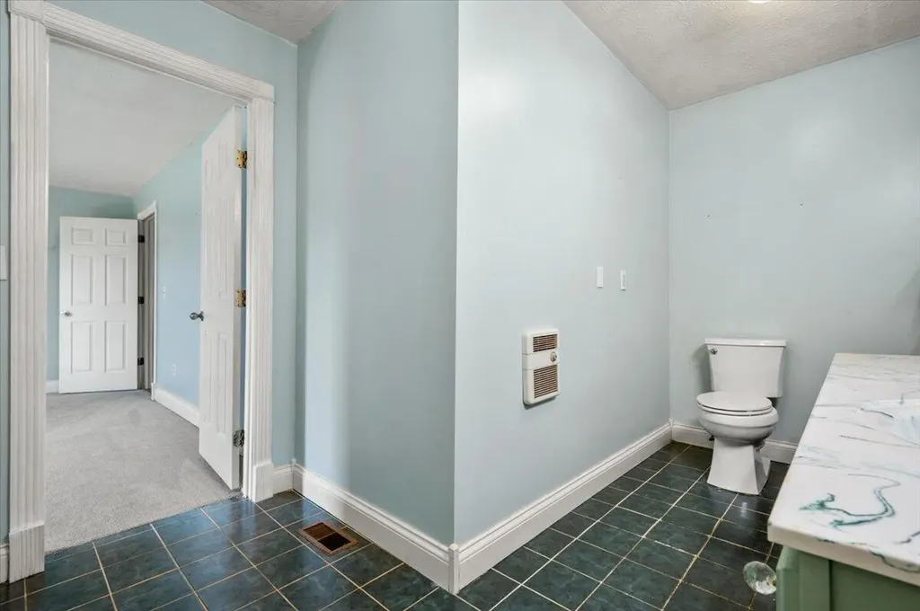 128 Harold Reams Road London KY 40741