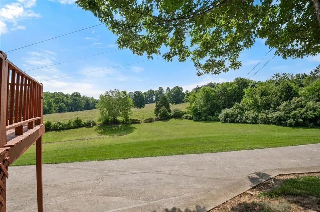 128 Harold Reams Road London KY 40741