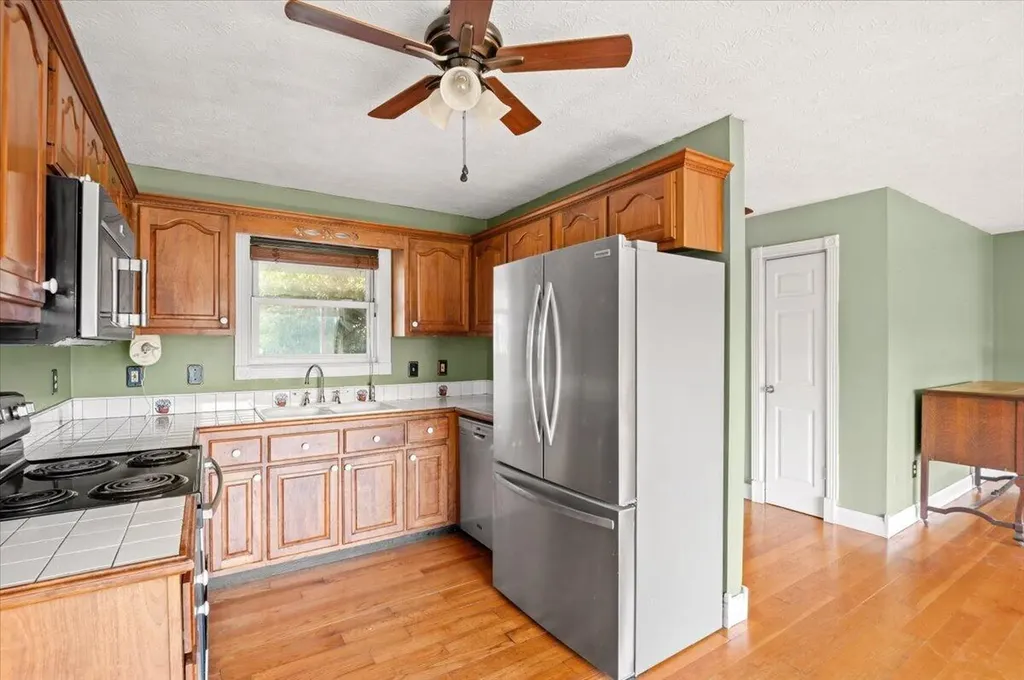 128 Harold Reams Road London KY 40741