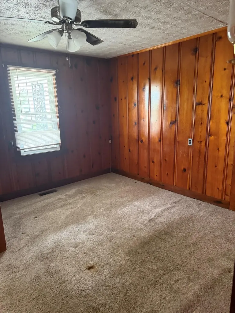 318 First Street Midway KY 40347