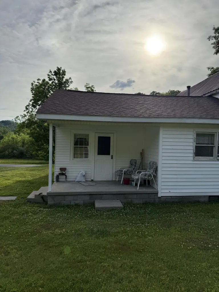 3808 Little Indian Creek Road Woodbine KY 40771