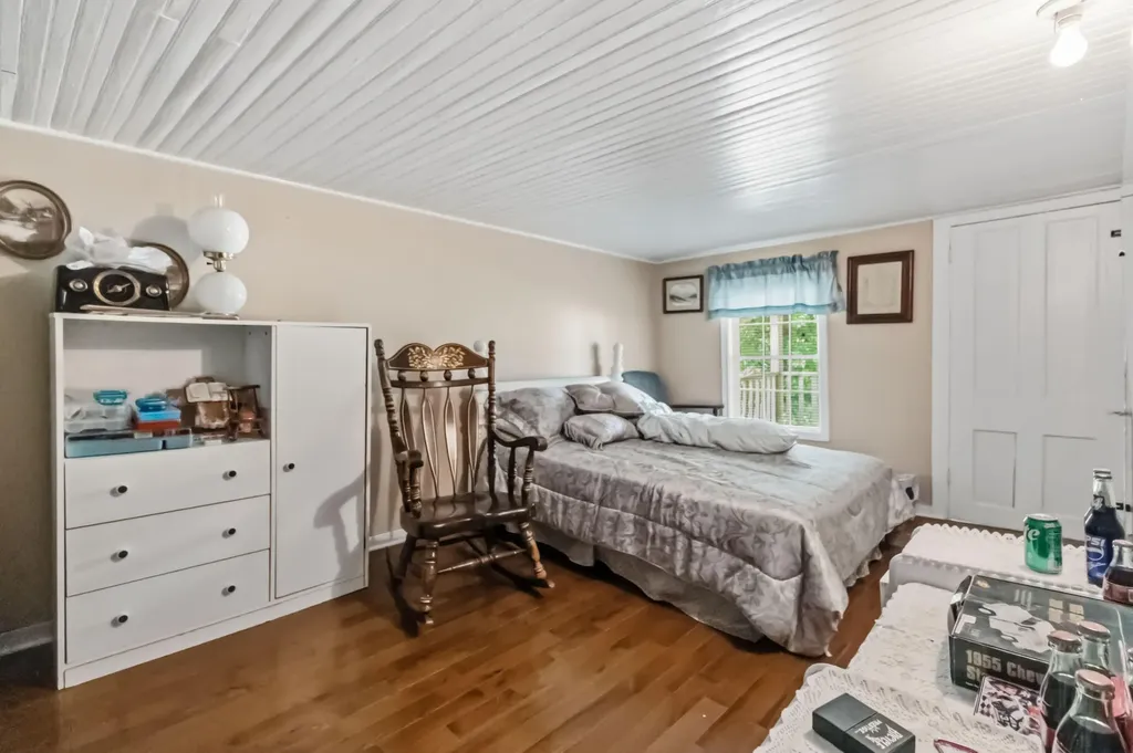 3808 Little Indian Creek Road Woodbine KY 40771
