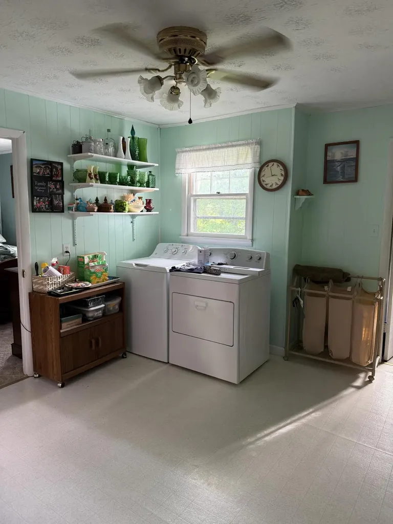 3808 Little Indian Creek Road Woodbine KY 40771
