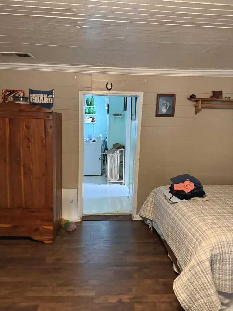 3808 Little Indian Creek Road Woodbine KY 40771