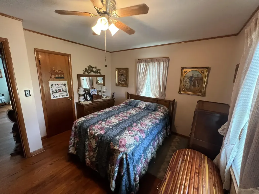 12 Maple Street Monticello KY 42633