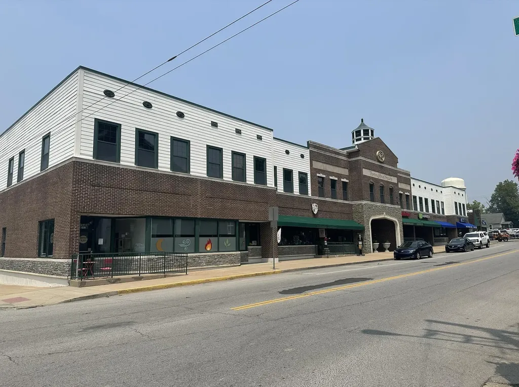 201-217 N Main Street Versailles KY 40383