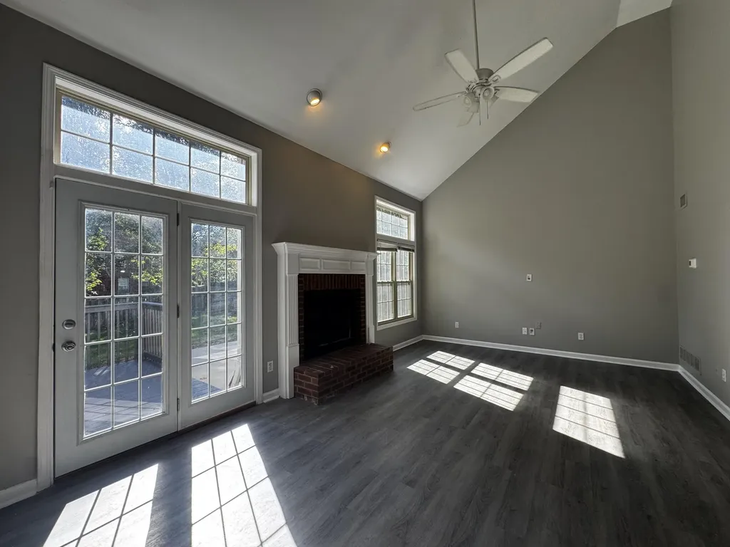 2224 Wilmington Lane Lexington KY 40513