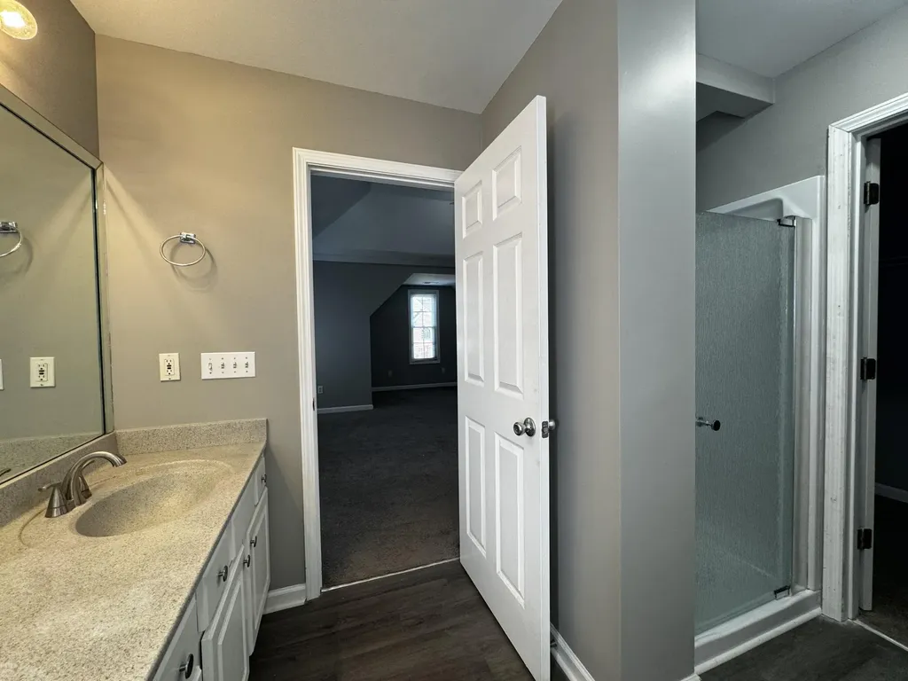2224 Wilmington Lane Lexington KY 40513