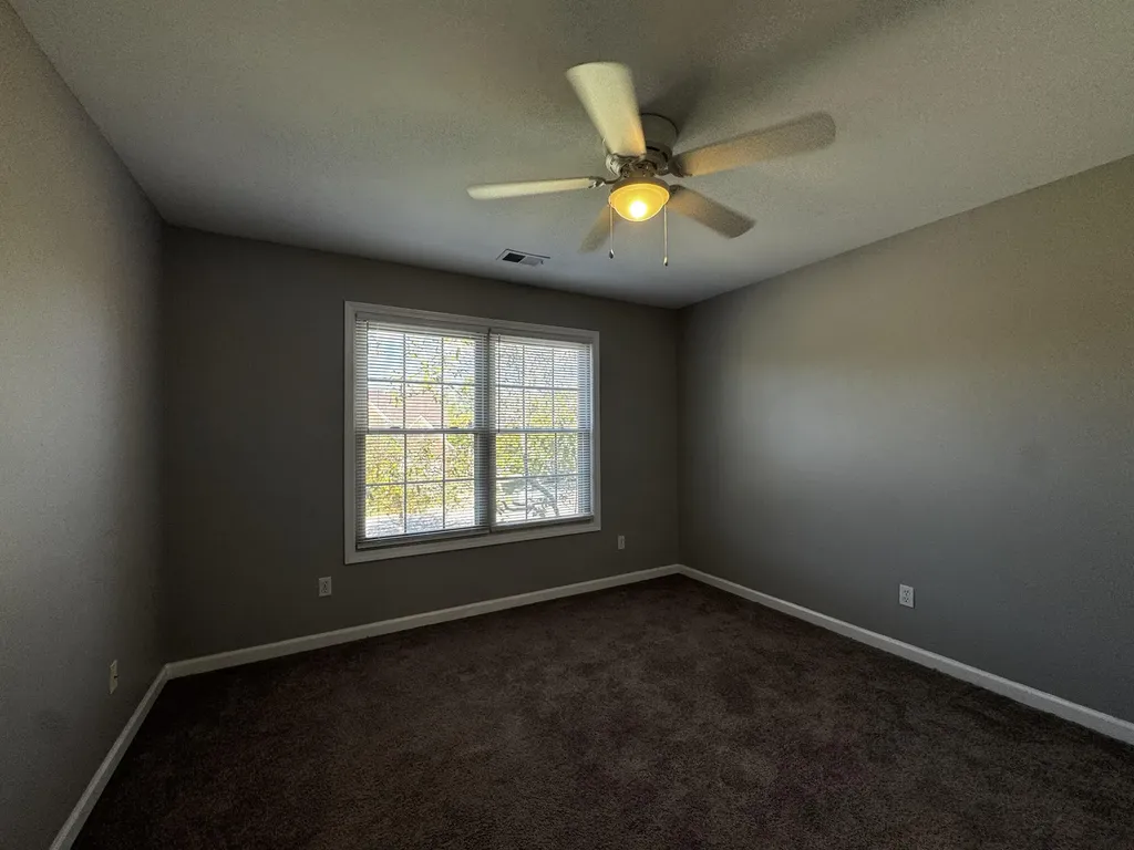 2224 Wilmington Lane Lexington KY 40513