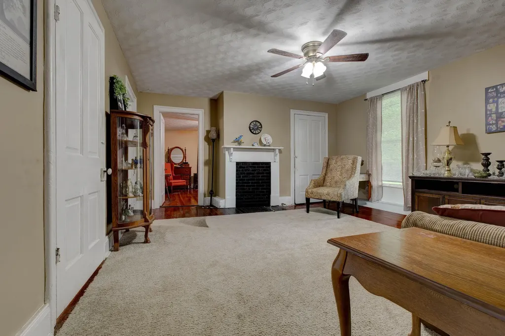 675 Winchester Road Mt Sterling KY 40353