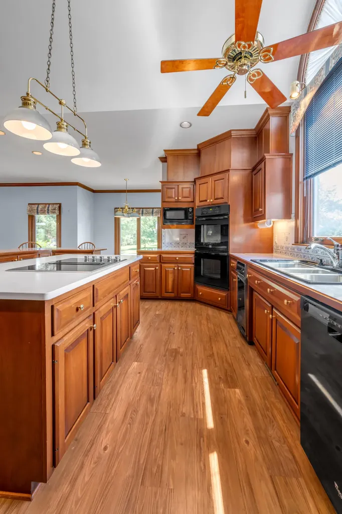 2019 Newtown Pike Georgetown KY 40324