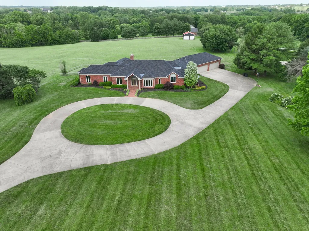2019 Newtown Pike Georgetown KY 40324