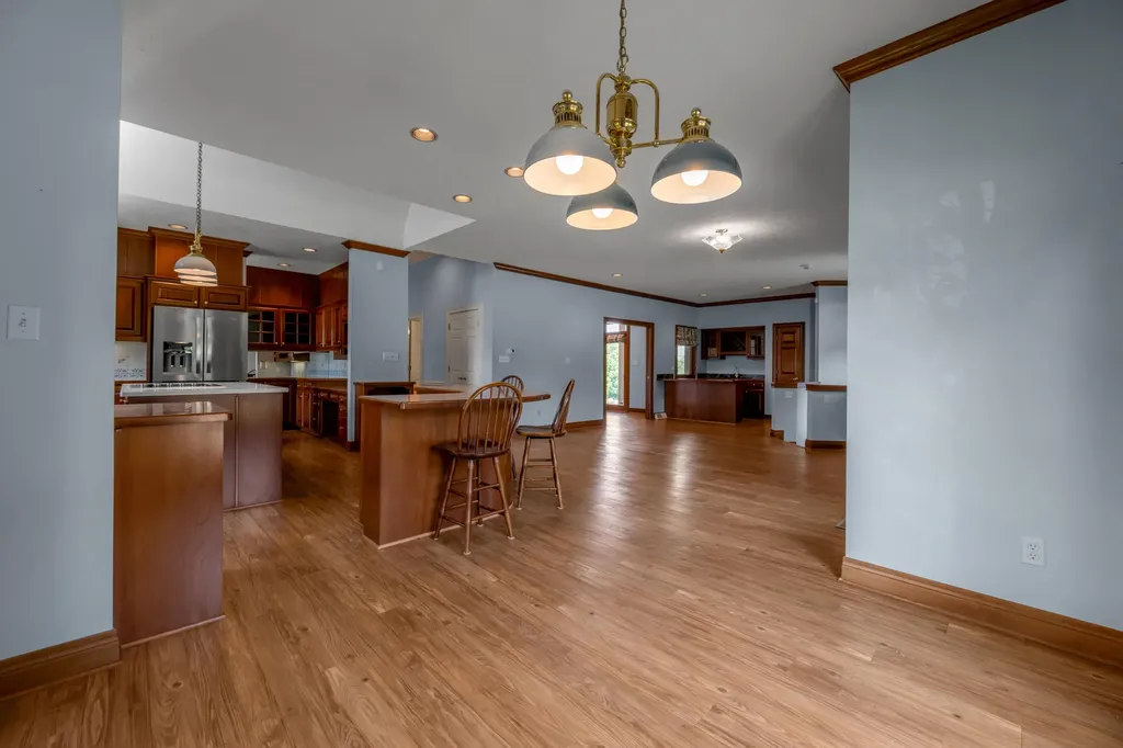 2019 Newtown Pike Georgetown KY 40324