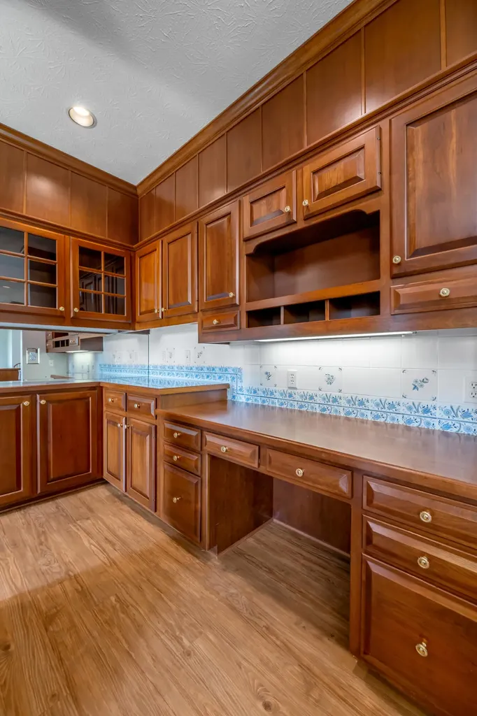 2019 Newtown Pike Georgetown KY 40324