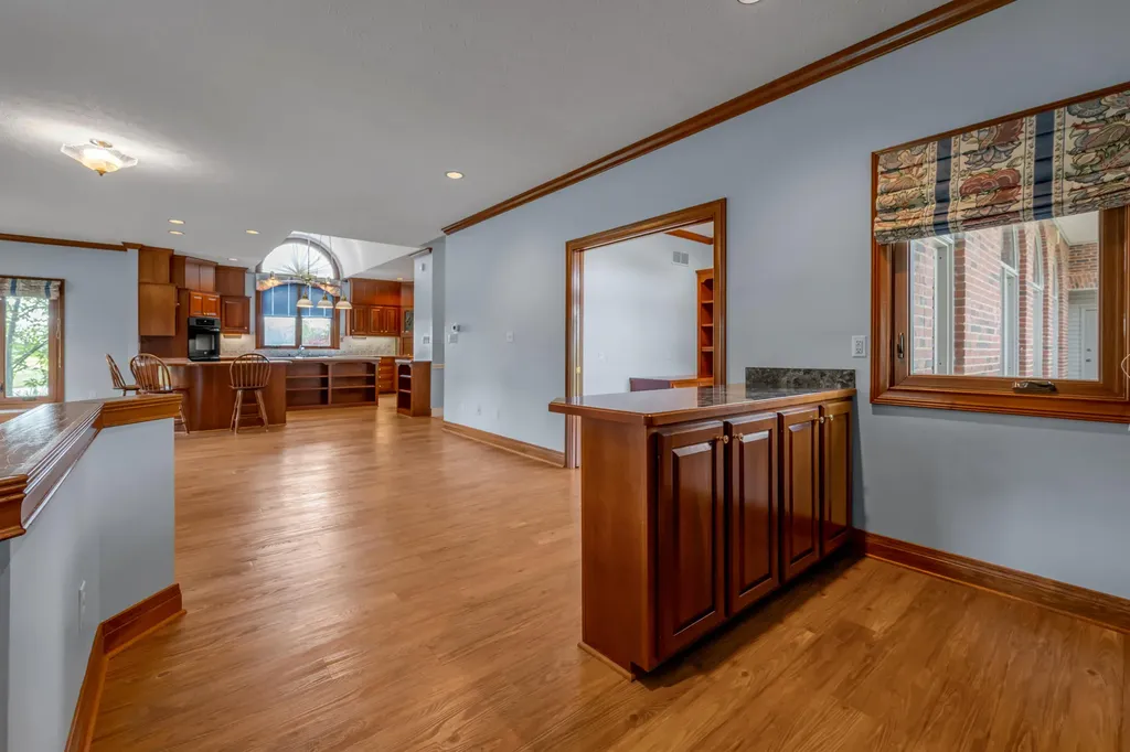 2019 Newtown Pike Georgetown KY 40324