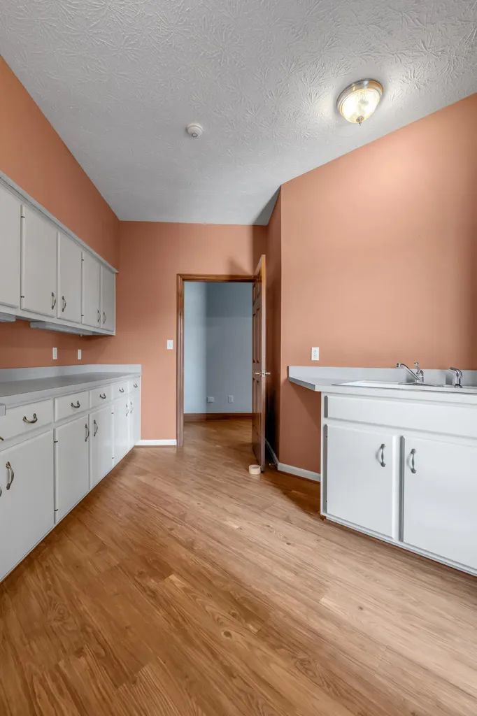 2019 Newtown Pike Georgetown KY 40324