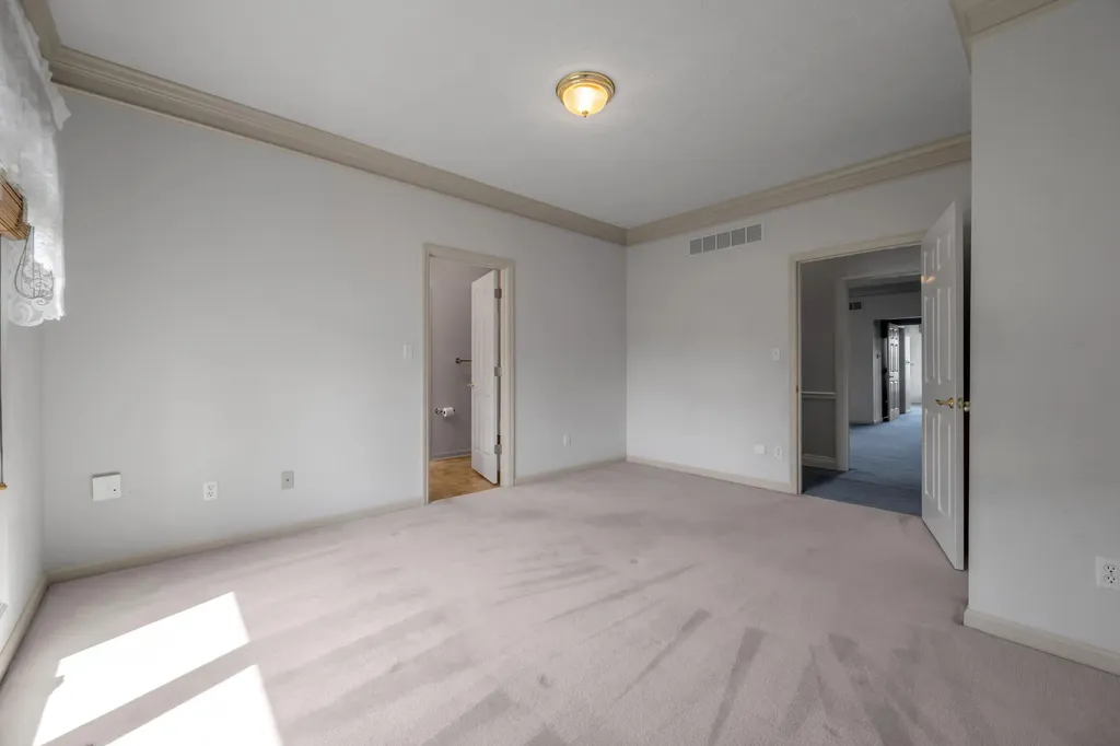 2019 Newtown Pike Georgetown KY 40324