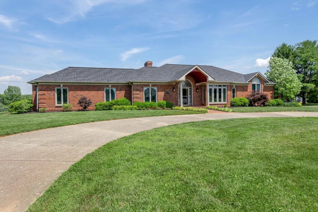 2019 Newtown Pike Georgetown KY 40324