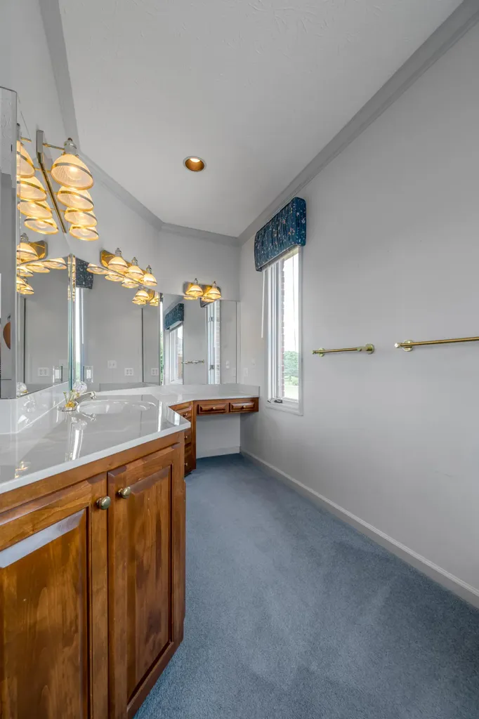 2019 Newtown Pike Georgetown KY 40324