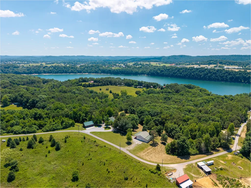 1019 Bridge Hollow Road Somerset KY 42503